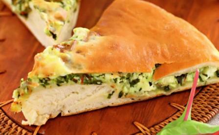 осетинский пирог из листьев свеклы и свежего сыра  