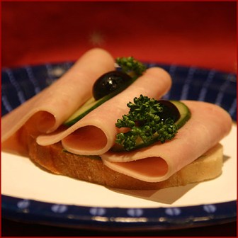 бутерброды +с колбасой фото